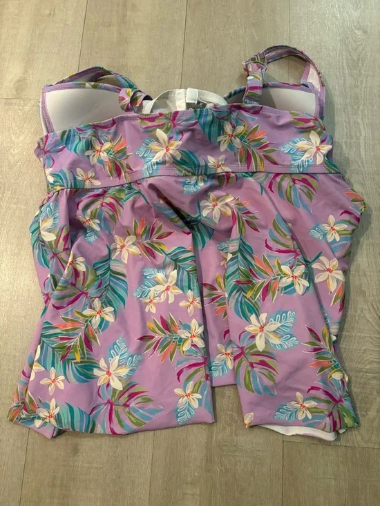 TORRID 4X ✨ plus size 26/28 purple floral two piece tankini swimsuit EUC - Picture 3 of 3